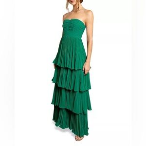 Fame & Partners Miyah Emerald Green Strapless Tiered Gown Womens Size 12